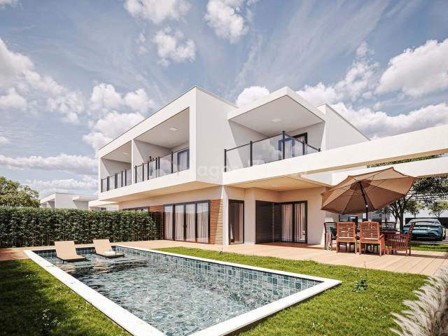 Moradia Geminada 4+1 | Últimas Unidades Ferragudo Algarve