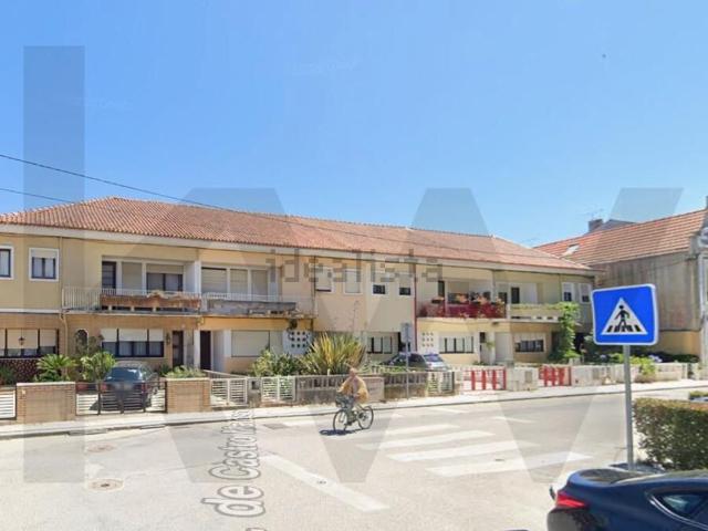 Moradia, Glória e Vera Cruz