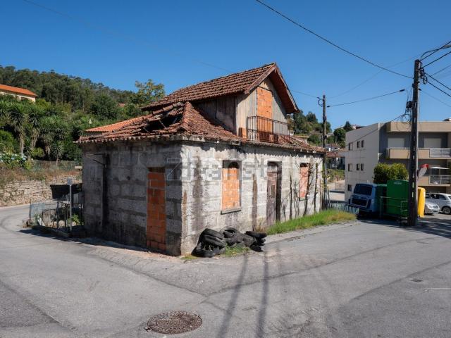 Moradia, Golães