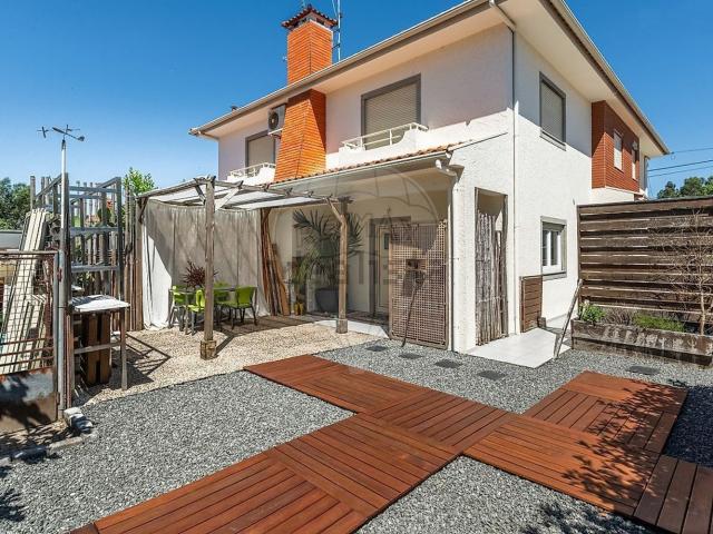 Moradia, Golães