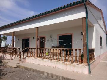 Moradia, Granho