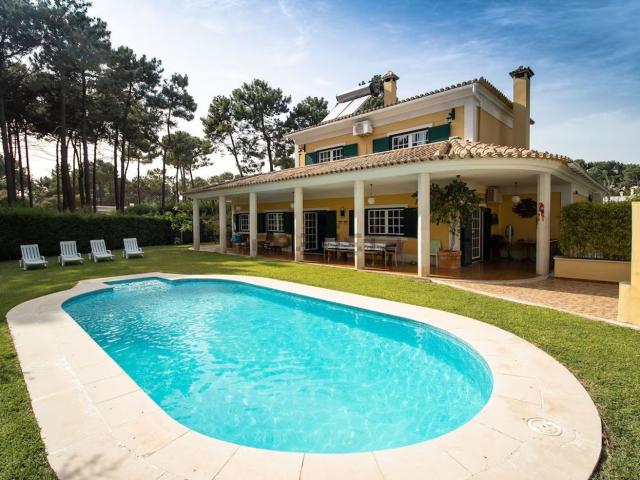 Moradia, Herdade da Aroeira, Charneca da Caparica e Sobreda