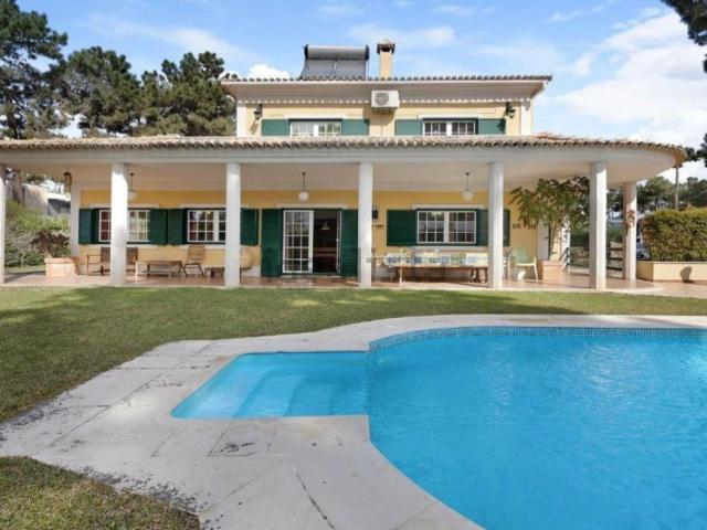 Moradia, Herdade da Aroeira, Charneca da Caparica e Sobreda