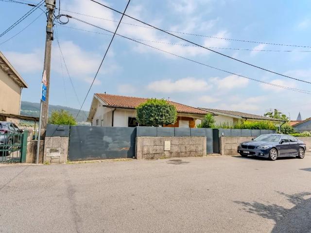 Moradia Ideal para fazer PH em Urgezes _ Guimarães