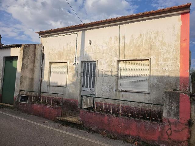 Moradia, Igreja Nova do Sobral