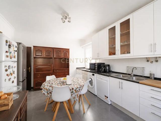 Moradia Independente T2 Pinhal de Frades 100m² Seixal, Arrentela e Aldeia de Paio Pires