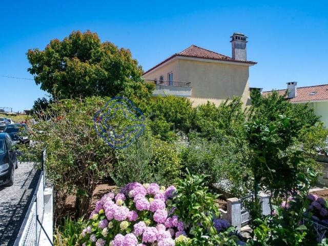 Moradia Independente T4 em Tercena / Barcarena 235m² Porto Salvo e Barcarena