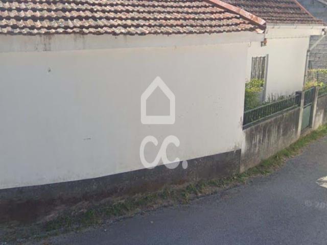Moradia independente à venda em Eira Vedra Vieira do Minho com 600m2