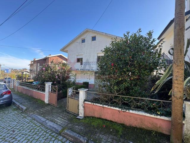 Moradia Independente com um terreno de 7.780 m² em plena Cidade de Gouveia Serra da Estrela