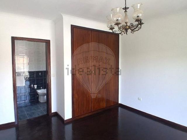Moradia independente em Brito