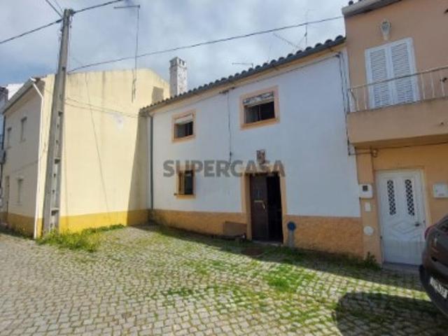 Moradia Independente em Lentiscais Castelo Branco