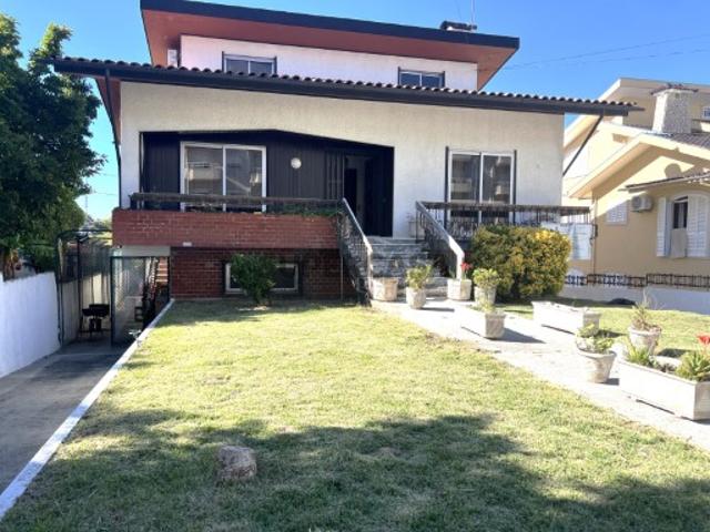 Moradia Individual com 1259 m² de Terreno Oliveira de Azeméis