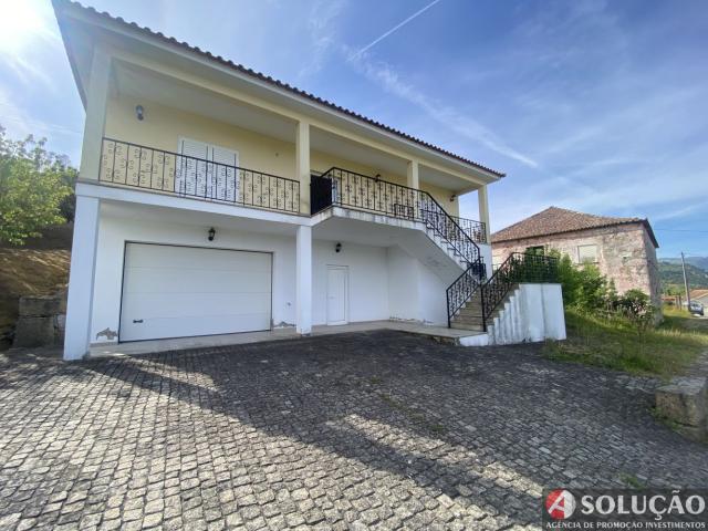 Moradia Individual c/vista rio Douro