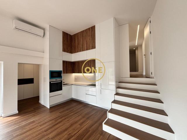 Moradia individual T2 totalmente remodelada !