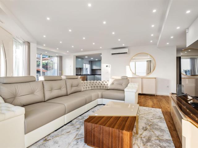 Moradia Isolada, 3 quartos, Funchal 196m² São Pedro Funchal