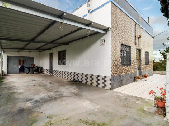 Moradia Isolada, 2 quartos, Olhão, Moncarapacho 75m² Moncarapacho e Fuseta