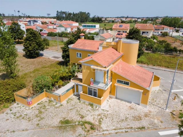 Moradia Isolada, 5 quartos, Marinha Grande, Portel 280m² Marinha Grande