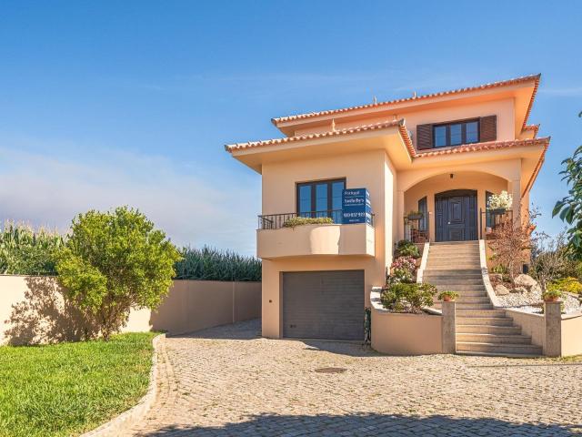 Moradia isolada, 5 quartos, Lavra 304m² Perafita, Lavra e Santa Cruz do Bispo