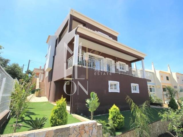 Moradia Isolada com Jardim e Cave – Zona Tranquila | Algoz, Silves