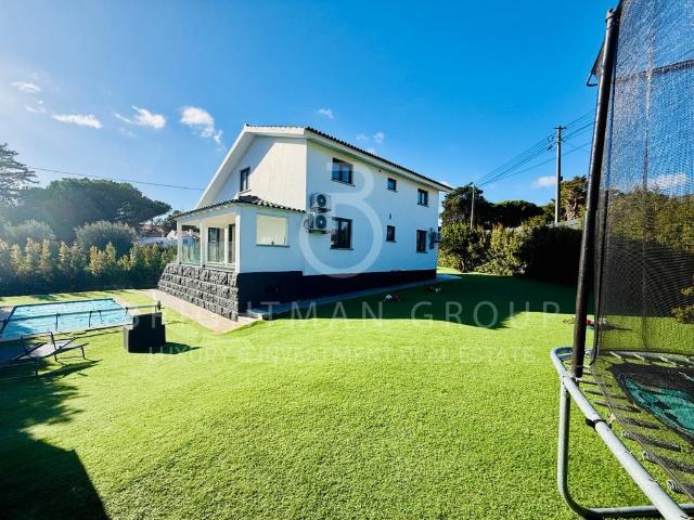 Moradia isolada com jardim e piscina, em Sintra 357m² Rio de mouro