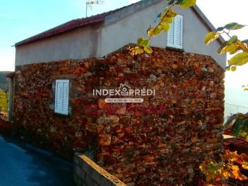 CAMPANHA Moradia isolada com logradouro Armadouro