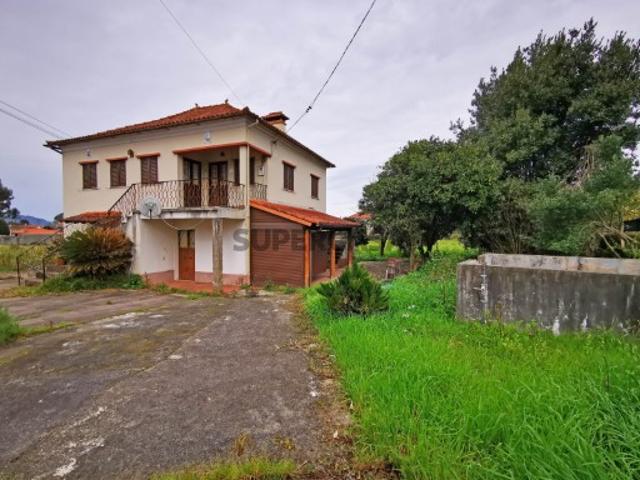 Moradia Isolada em Geraz do Lima