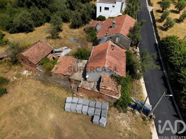 Moradia isolada em Pussos São Pedro de 59 m²
