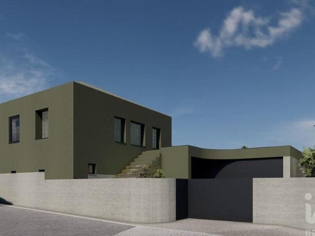 Moradia isolada em Torre e Vila Mou de 178 m² 178m² Vila Mou
