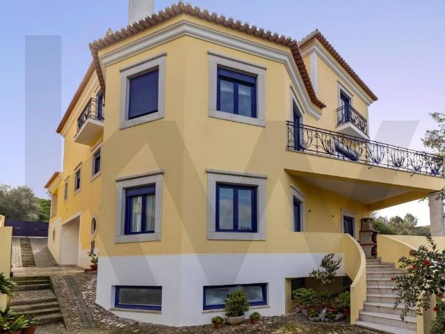 Moradia Isolada no Parque Natural da Arrábida 587m² Palmela