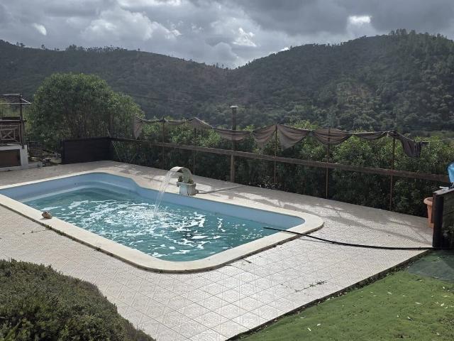 Moradia Isolada nos arredores de Salir 380m² Salir