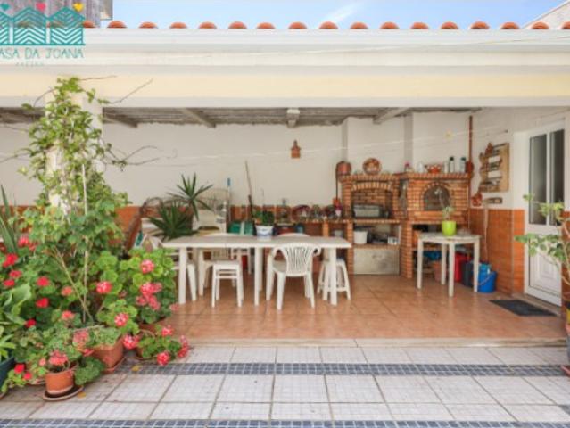 Moradia Isolada na Praia da Barra