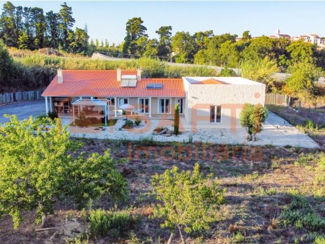 Moradia Isolada quintinha 174m² Cela