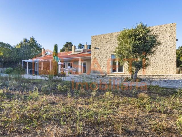 Moradia Isolada quintinha 174m² Cela