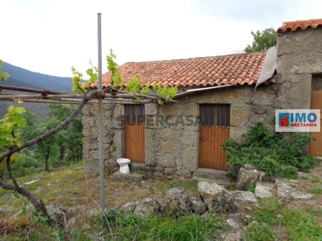 Moradia Isolada T1 Venda em Teixoso e Sarzedo,Covilhã