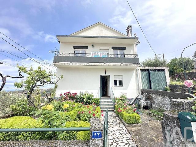 Moradia isolada T2 em Aldeias e Mangualde da Serra de 105 m²