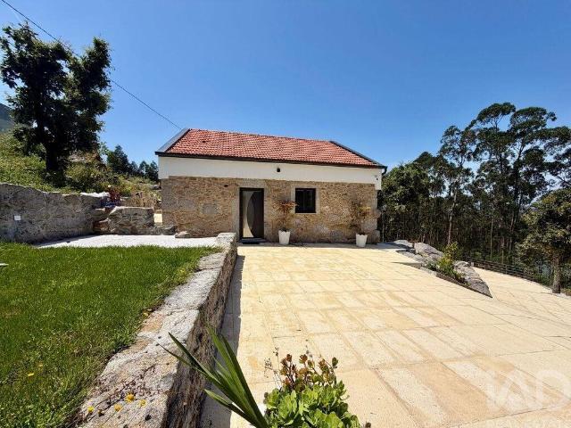 Moradia isolada T2 em Vila de Punhe de 100 m² 100m² Vila De Punhe