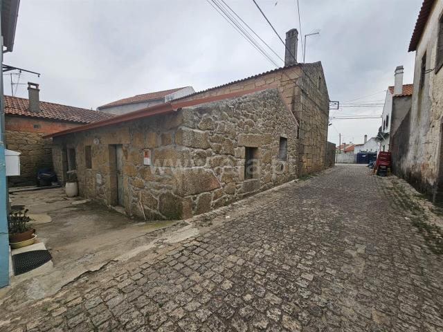 Moradia Isolada T2 / Fundão, Póvoa da Atalaia