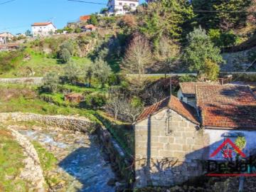 Moradia Isolada T2 Venda em Vouzela e Paços de Vilharigues,Vouzela