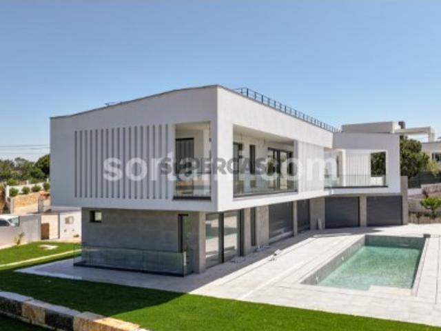 Moradia Isolada T3+1 Venda em Albufeira e Olhos de Água,Albufeira
