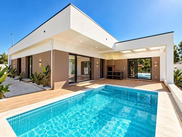 Moradia isolada T3+1 | 2 suites| Piscina| Fernao Ferro 145m² Fernão Ferro