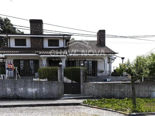 Moradia isolada T3+1