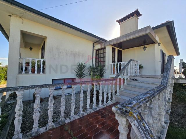 Moradia Isolada T3, com Jardim Aveiro