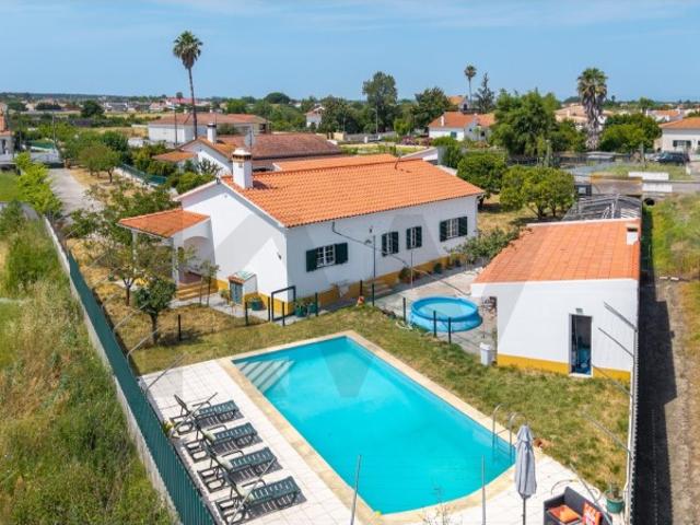Moradia Isolada T3 com Piscina, Anexo Independente e Garagem | Marinhais, Salvaterra de Magos