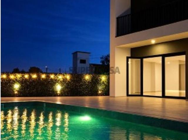 Moradia isolada T3 em Baltar de 181 m²