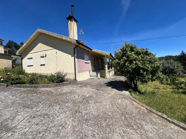 Moradia Isolada T3 Venda em Mundão,Viseu 178m² Mundão