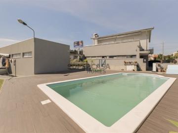 Moradia Isolada T3 Venda em Nogueira da Regedoura,Santa Maria da Feira