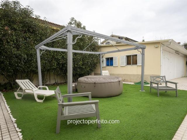 Moradia Isolada T4+1 Arrendamento em Anta e Guetim,Espinho