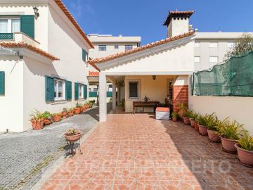 Moradia Isolada T4+1 Venda em Esmoriz,Ovar 293m² Esmoriz