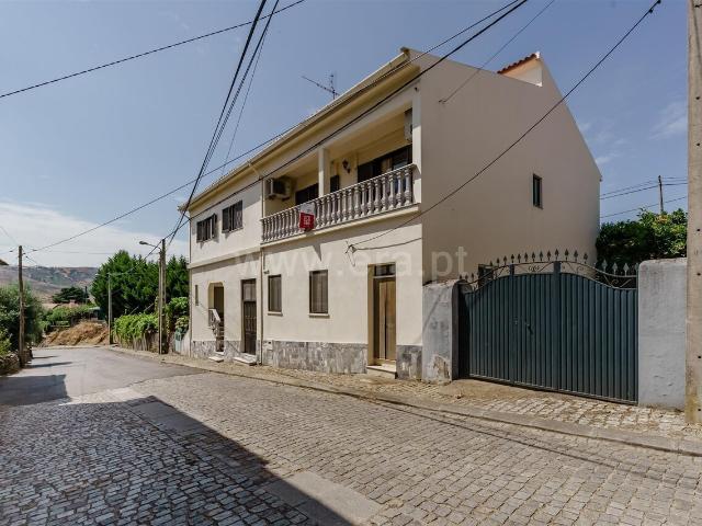 Moradia Isolada T4 / Covilhã, Coutada