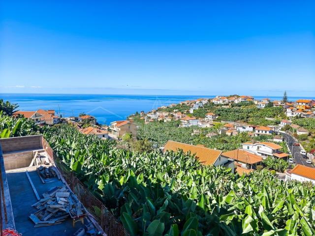 Moradia Isolada T4 em Construção Tranquilidade e Charme na. 286m² Ponta Do Sol